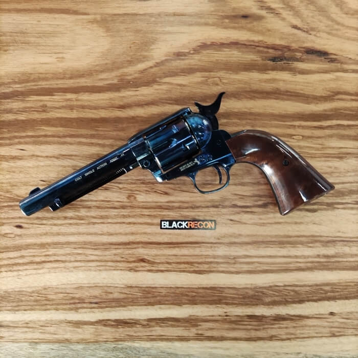 Revolver-Colt-SAA-45-NegroAzul