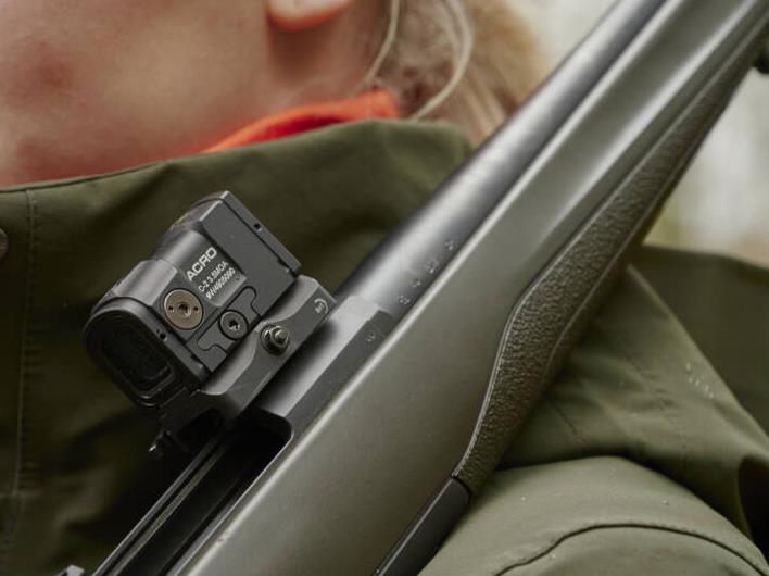 Punto rojo Aimpoint Acro C2 para tikka t2