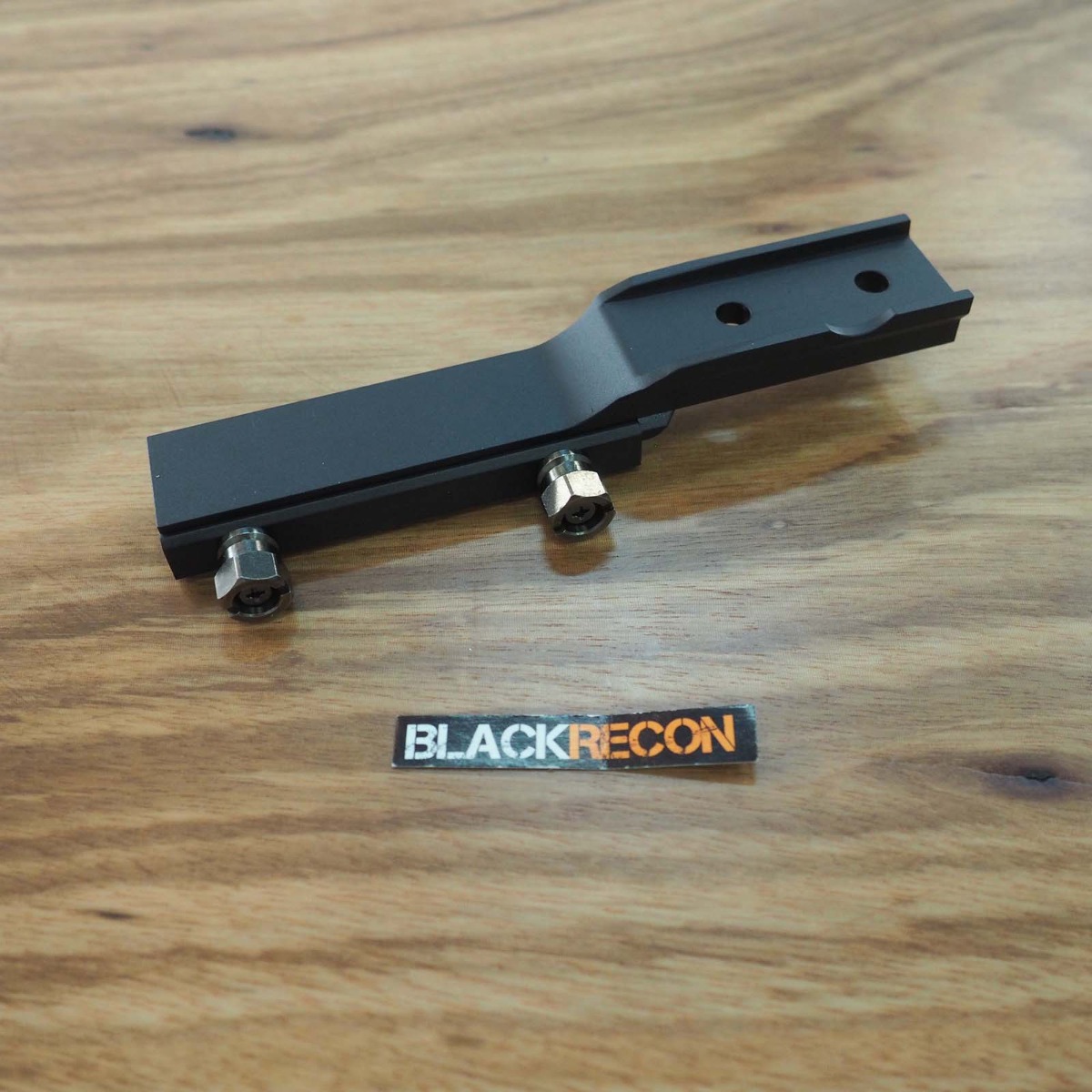 Rail-para-acoplar-visor-termico-AGM-hikmicro